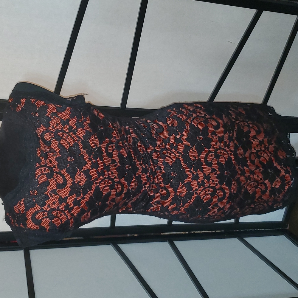 Dress - Picture 4 of 6